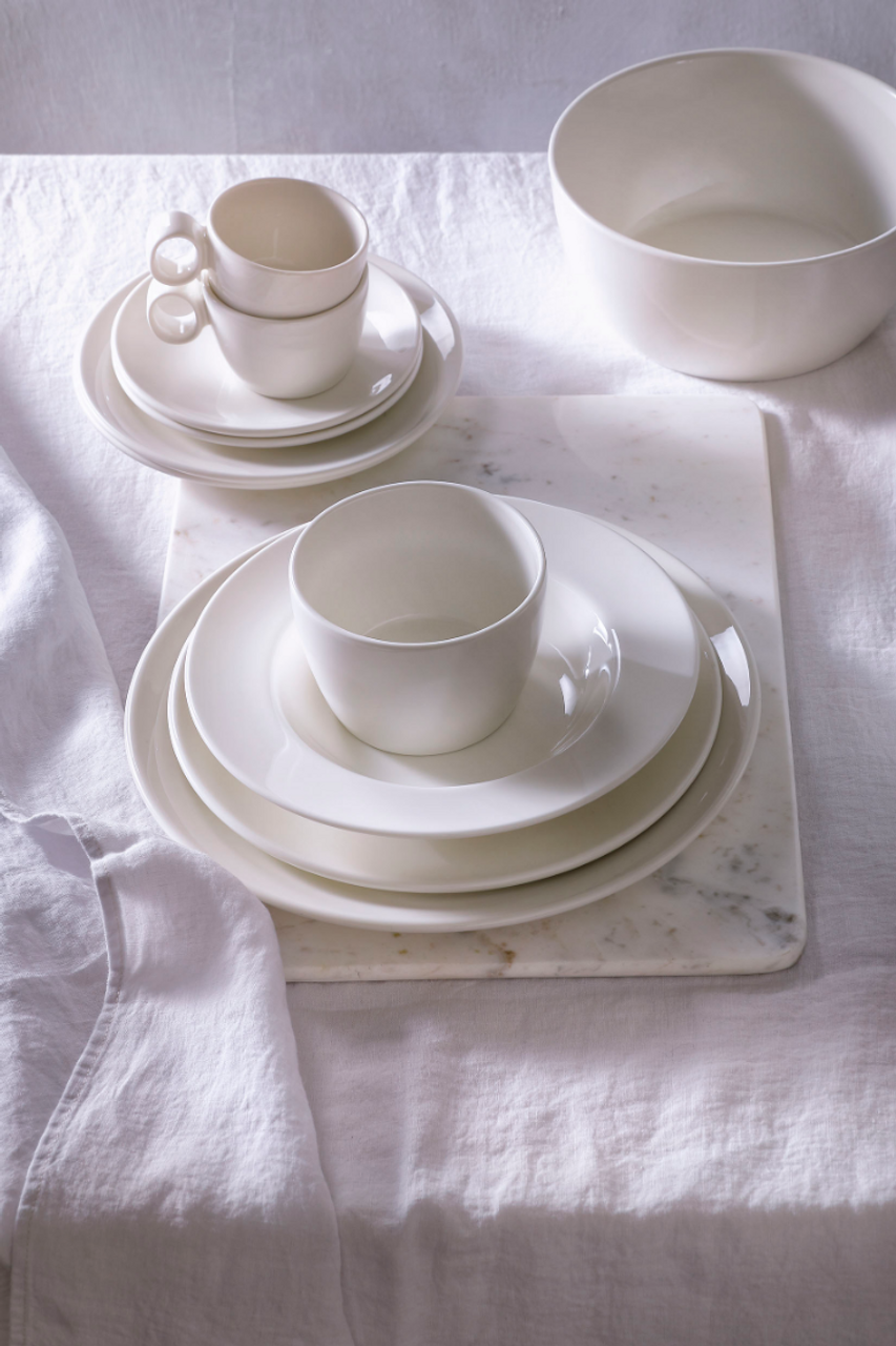 Maastricht Porselein Bord coupe Lux 035 18 см Offwhite