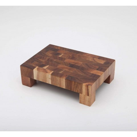 ACACIA CUTTING BOARD WITH FEET – 21 X 15 CM